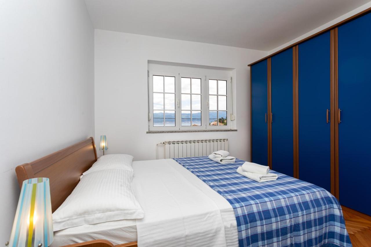 Apartman Maris Vrbnik Exterior photo